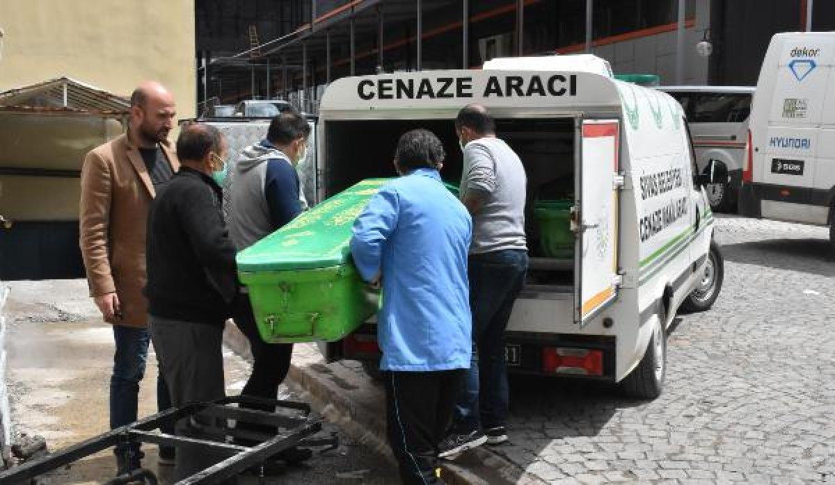 Sivas'ta kolonya içen adam öldü