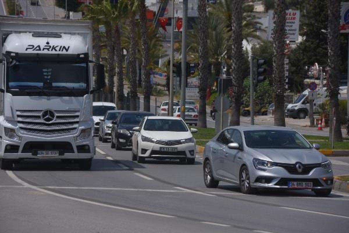 Bodrum'a kısıtlama sonrası 6 bin araç giriş yaptı