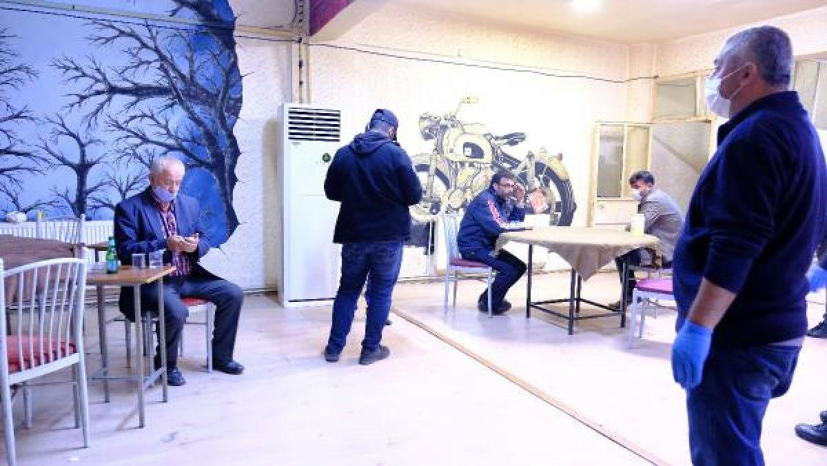 Konya’da polisten kaçmak için kıraathaneye tünel yaptılar