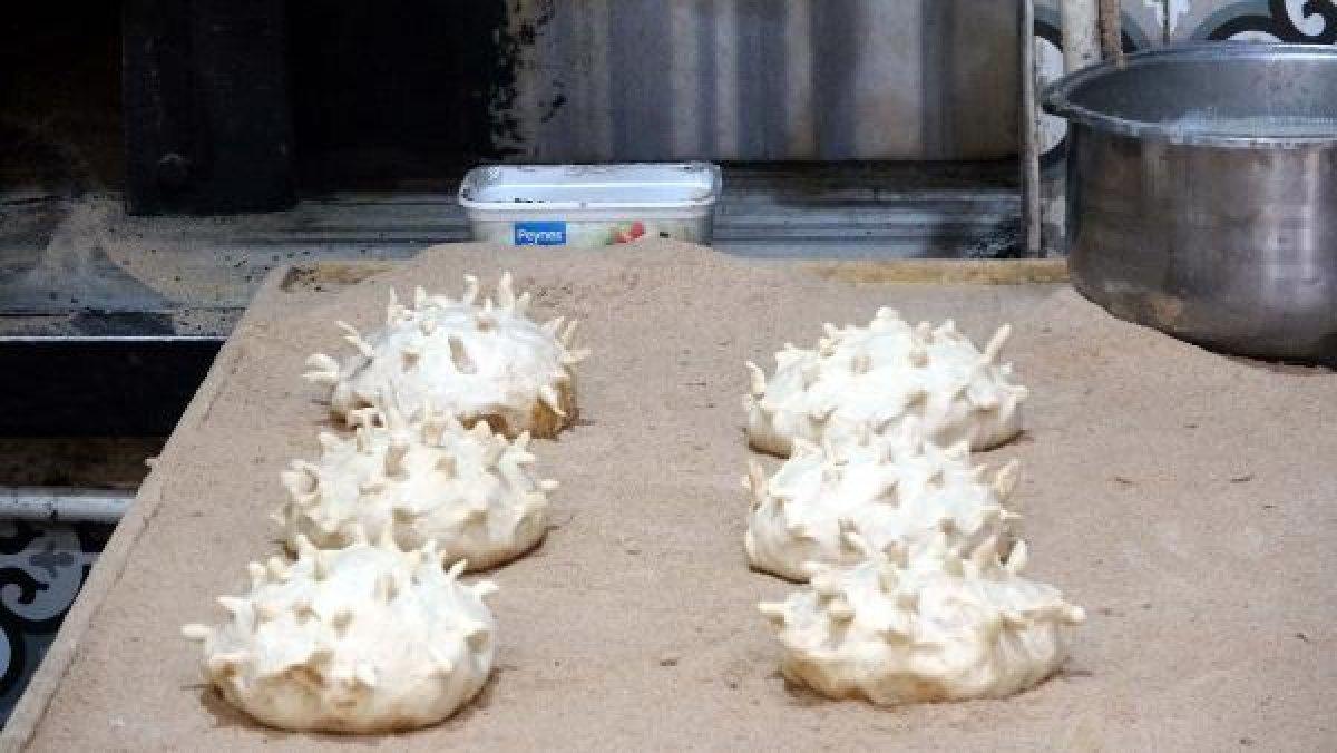 Van'da koronavirüs şeklinde ekmek üretildi