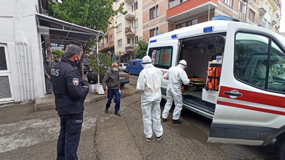 Korona karantinasından kaçan adam çay ocağında yakalandı