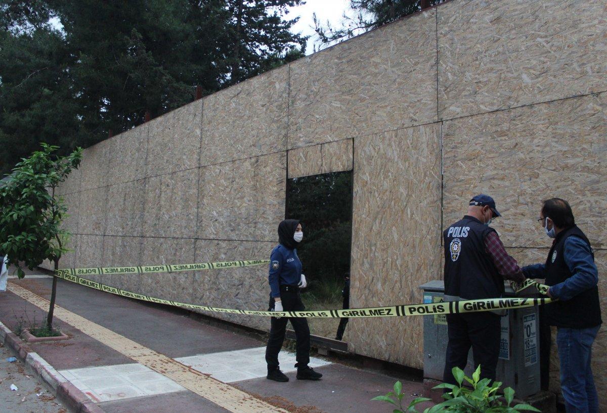 Antalya’da ağaçta asılı erkek cesedi bulundu