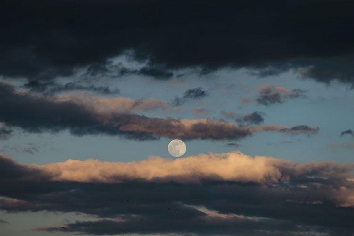 Dünya'dan Süper Ay manzaraları