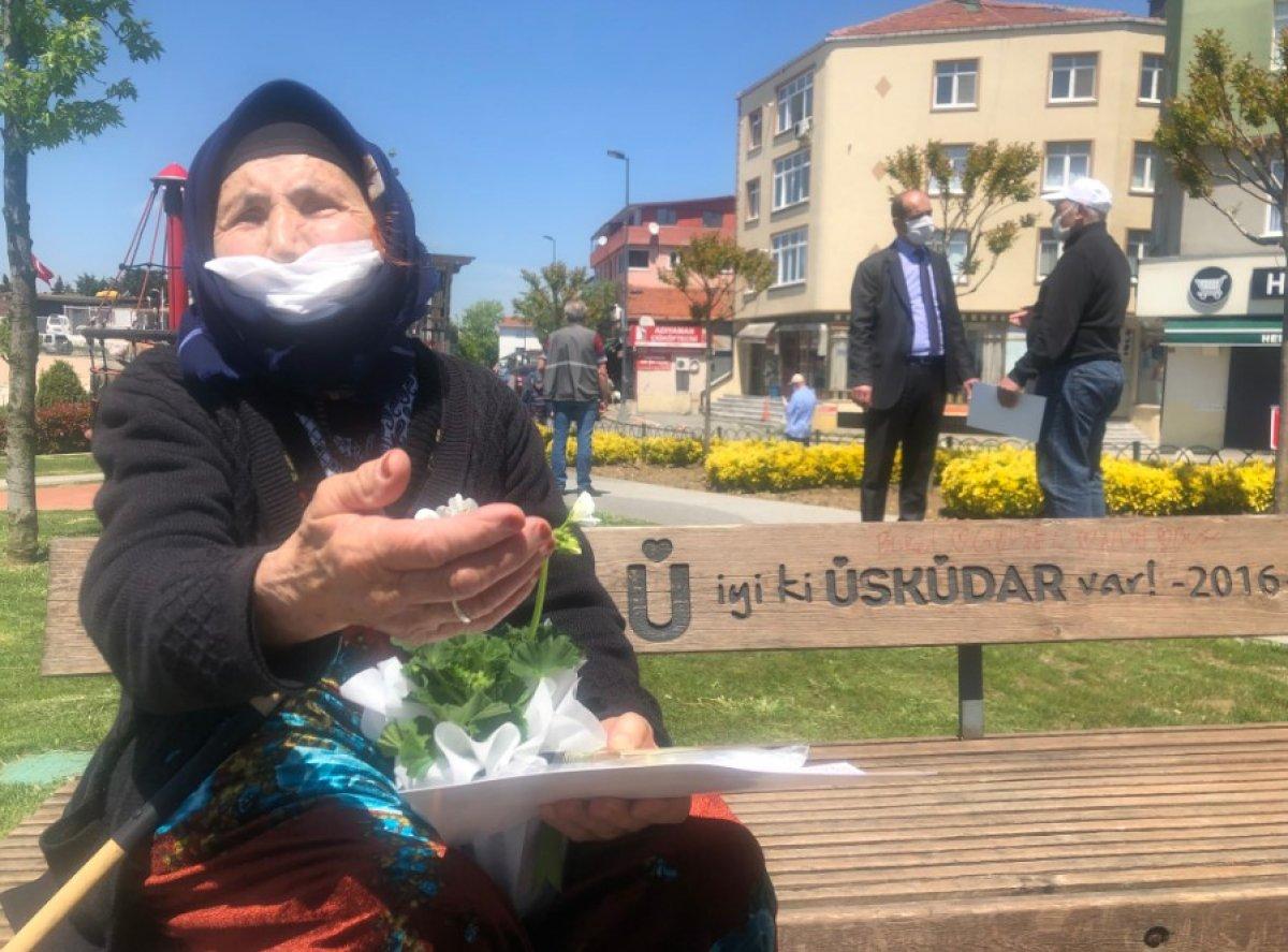 Üsküdar'da 65 yaş ve üzeri çocuklar gibi eğlendi