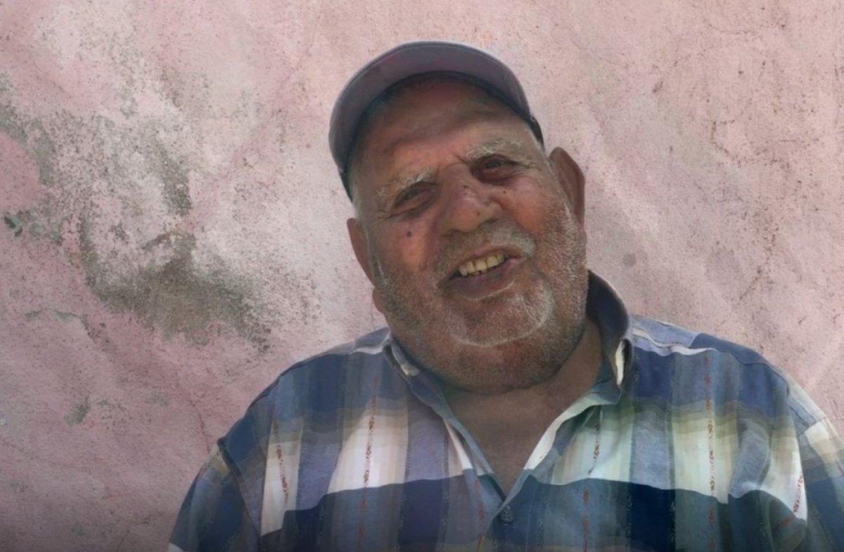 İzmir'de 4 saatlik izinde ayakkabı boyamaya çıktı