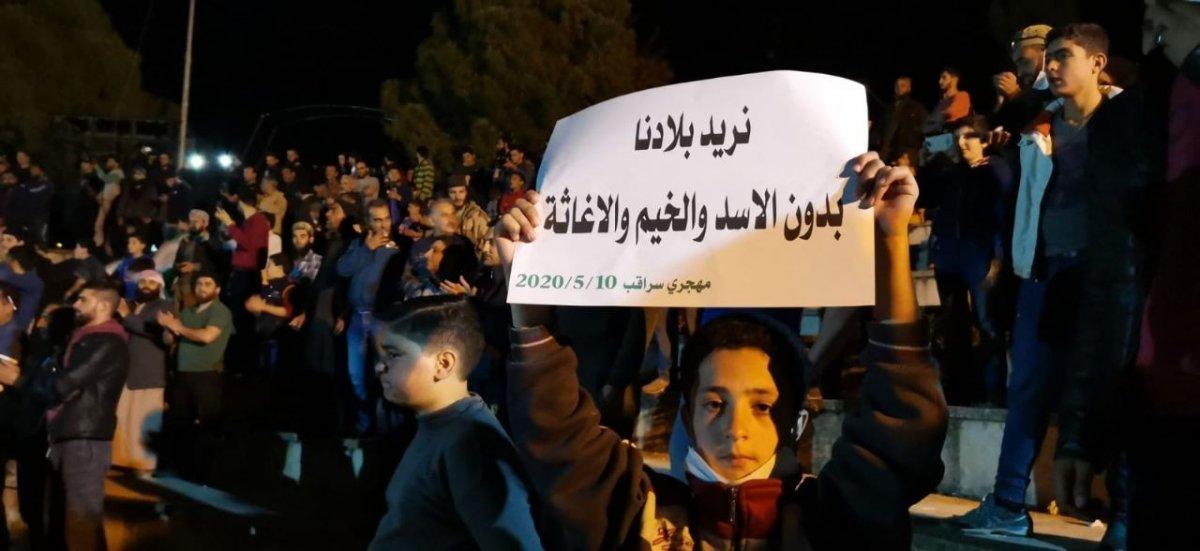 İdlib'de Esad rejimi karşıtı protesto