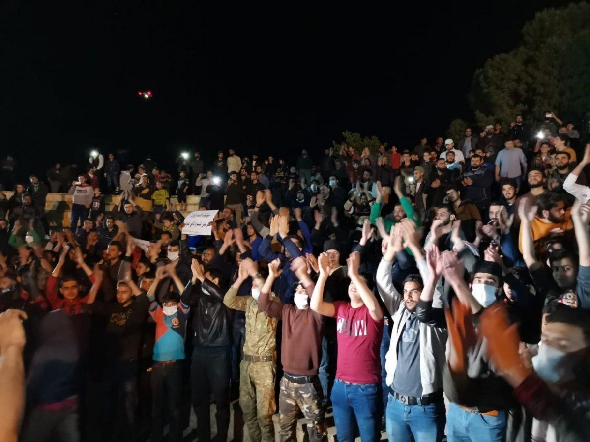 İdlib'de Esad rejimi karşıtı protesto