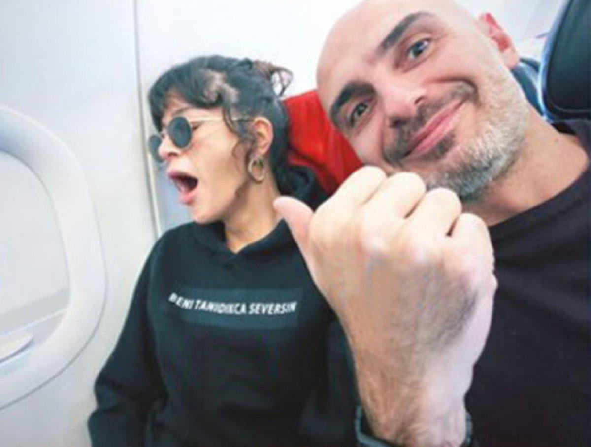 Berrak Tüzünataç, Burcu Esmersoy'u beğendi