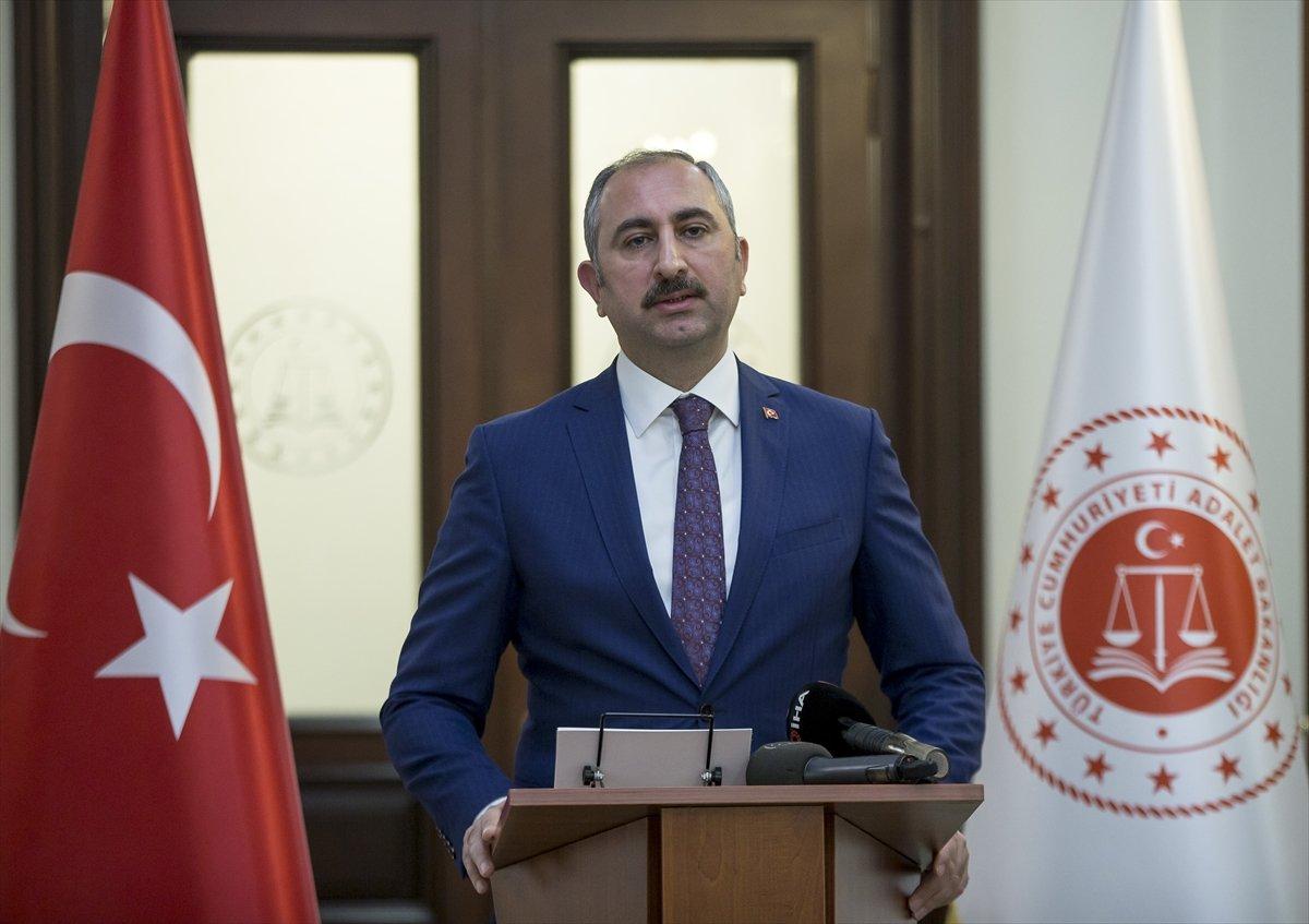 Adalet Bakanı Gül, korona için bayram sonrasını işaret etti