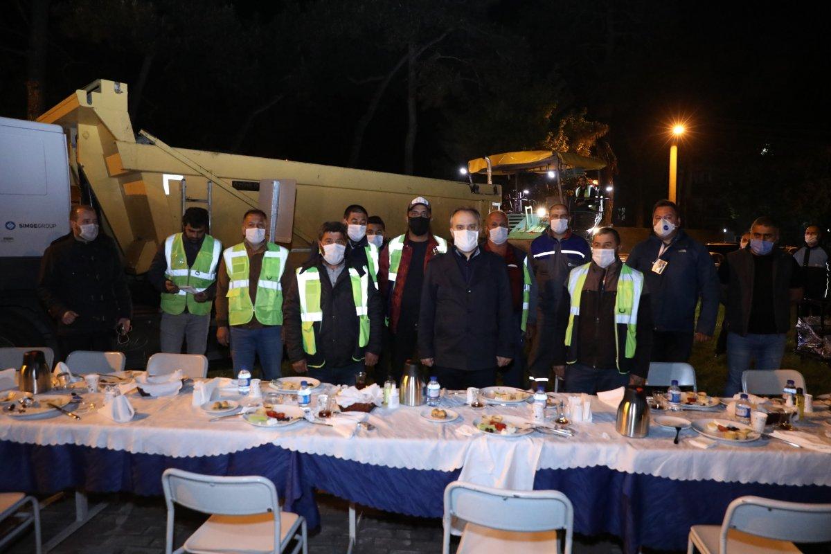 Bursa için sahurda asfalt vakti