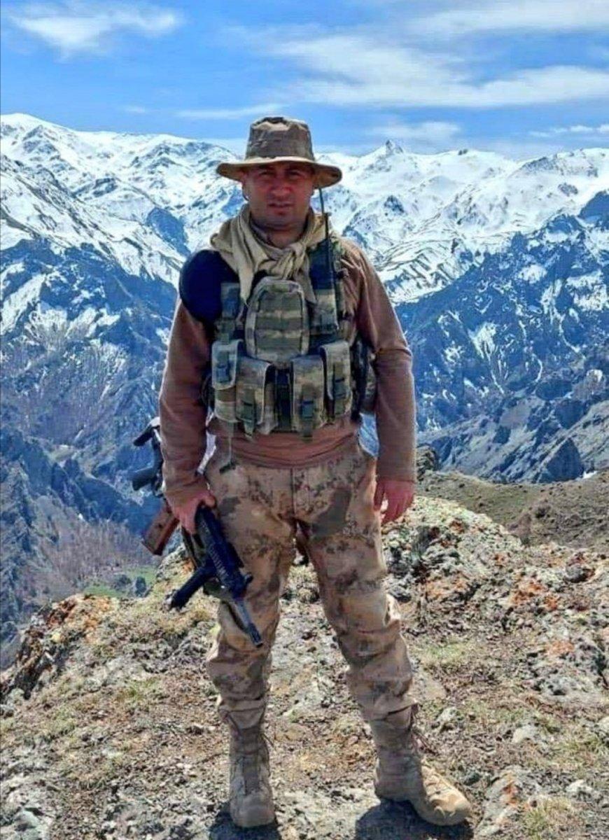 Şehit yüzbaşıya görev yaptığı Kars'ta gözyaşlarıyla veda