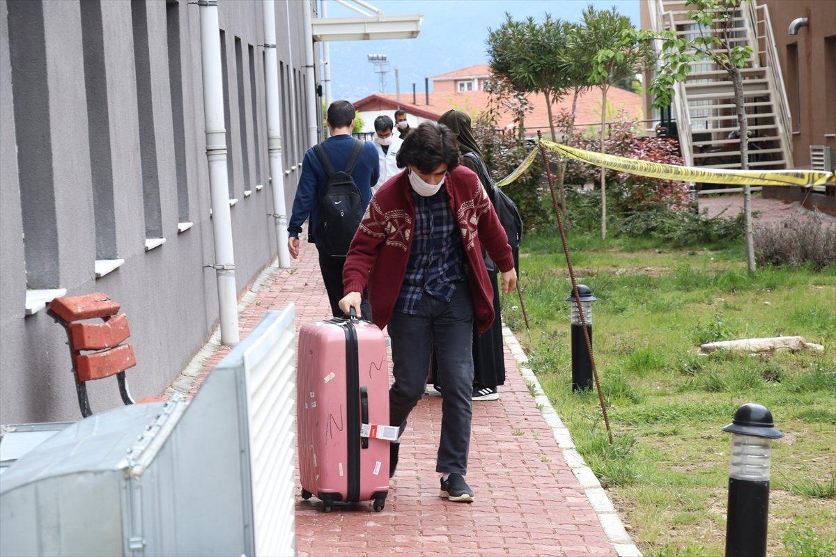 Yurt dışından gelenler evde izole edilecek