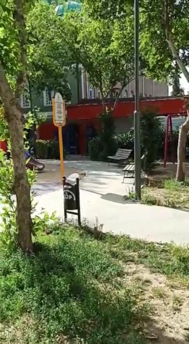 İzmir'de cami hoparlörlerinden 'Çav Bella' çalındı