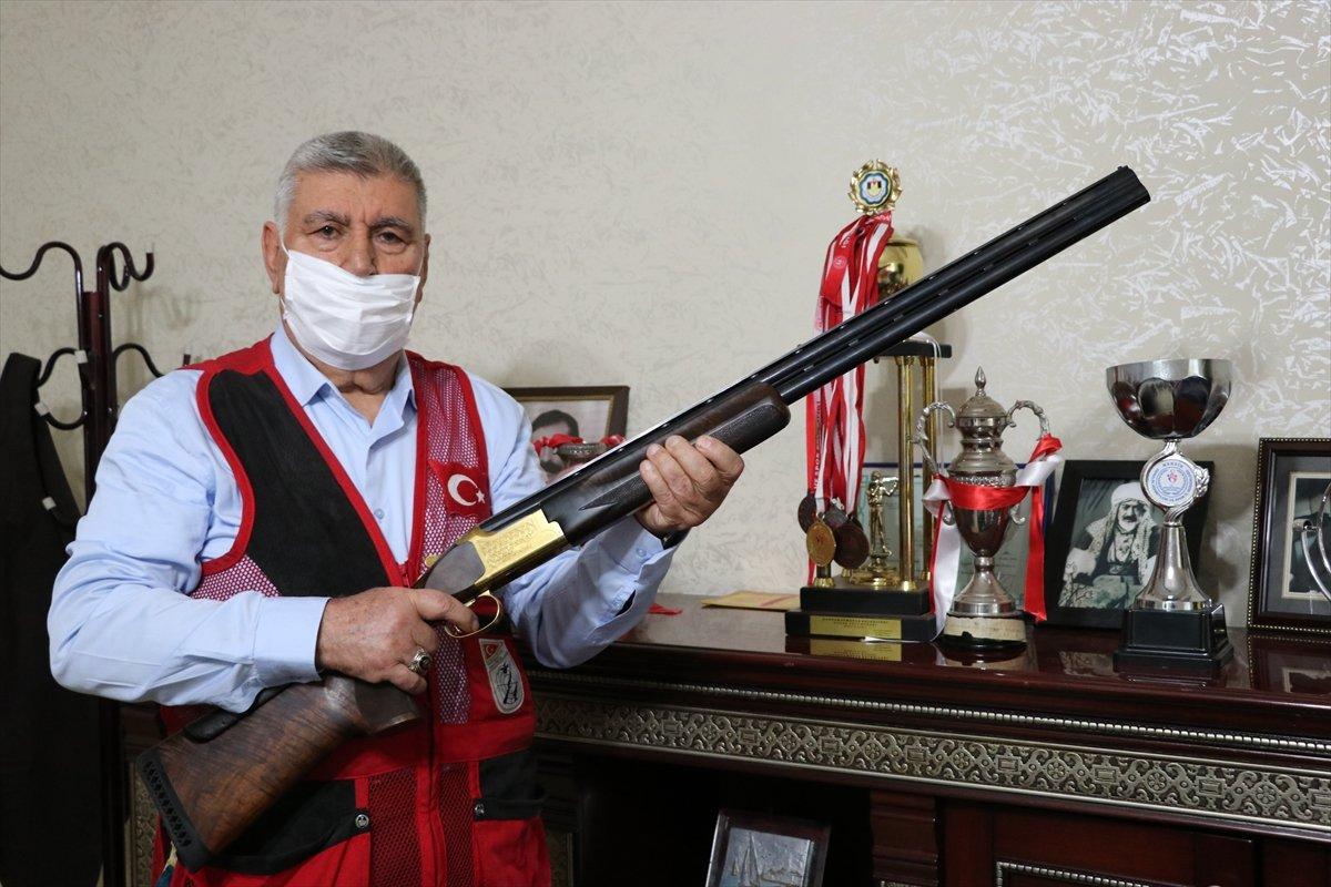 Diyarbakır'da, 74 yaşındaki adamın spor aşkı