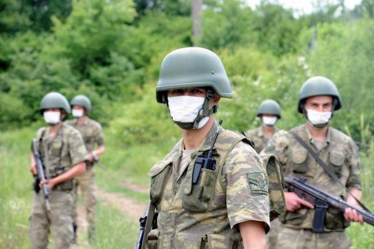 Hudut Kartalları devriye görevinde