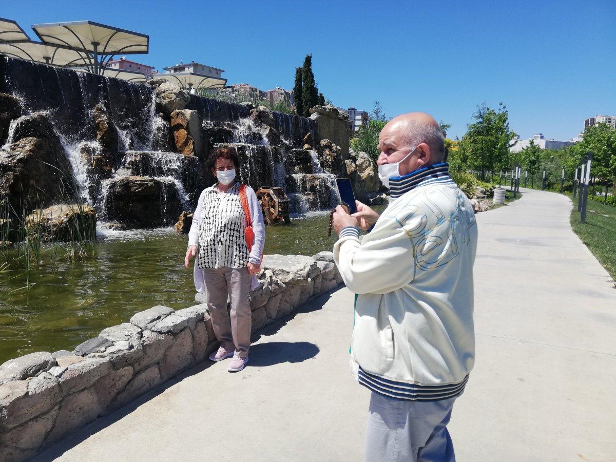 65 yaş üstü, bugün üçüncü kez dışarı çıktı