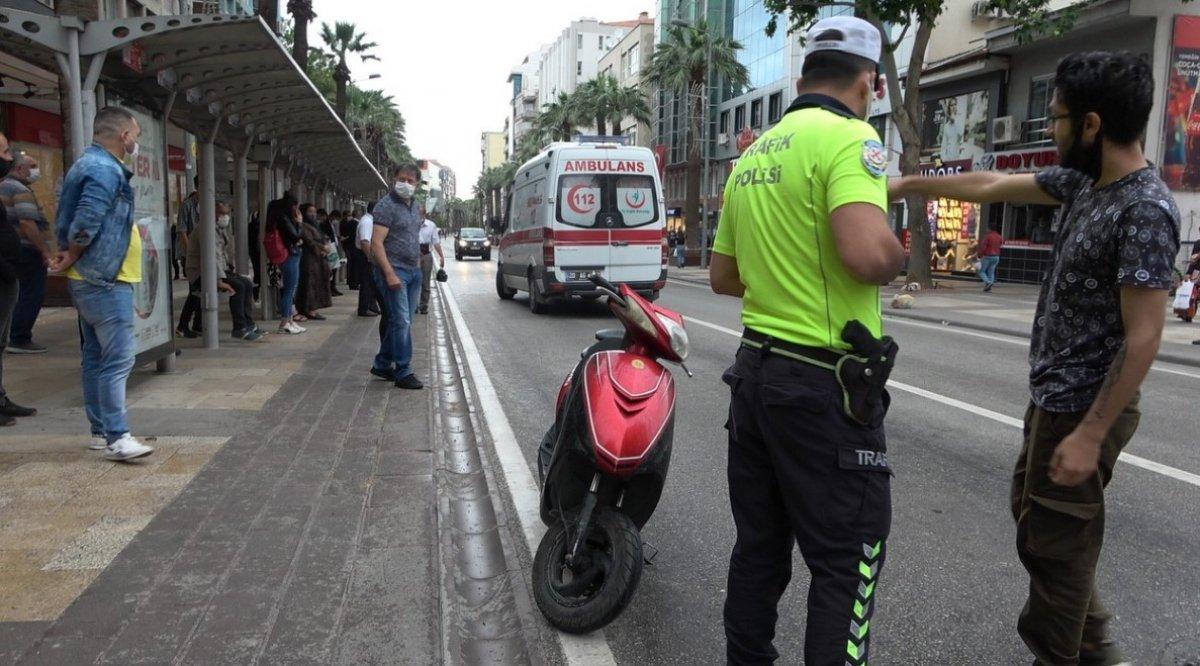 Denizli'de köpekten korkan kadın motosikletten düştü