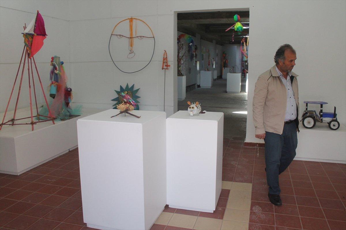 Bayburt'un Baksı Müzesi, muhtara emanet