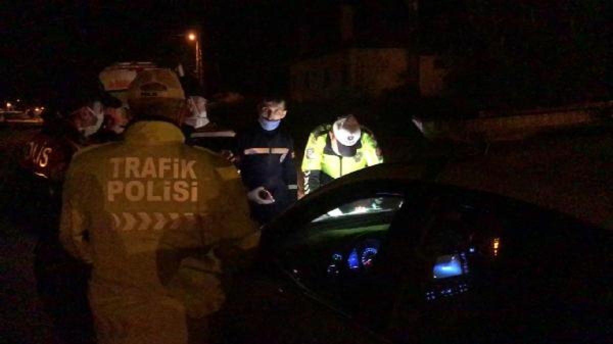 Karabük'te siren çalarak geçen ambulansın sürücüsüne ceza