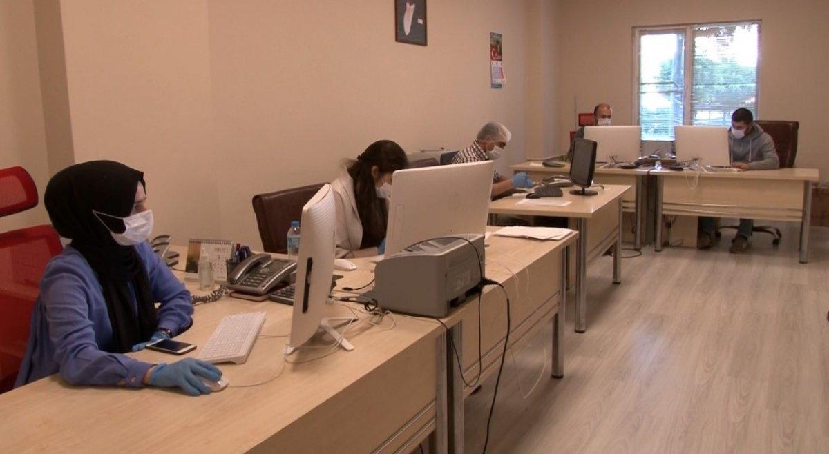 Sosyal yardım hattını arayan kişinin 8 otomobili çıktı