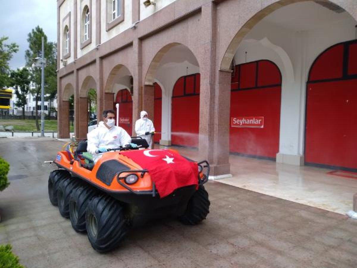 Bursa'da dezenfekte edilen camiler ibadete hazır