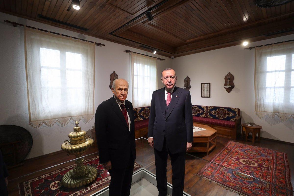 Erdoğan ve Bahçeli bir araya geldi