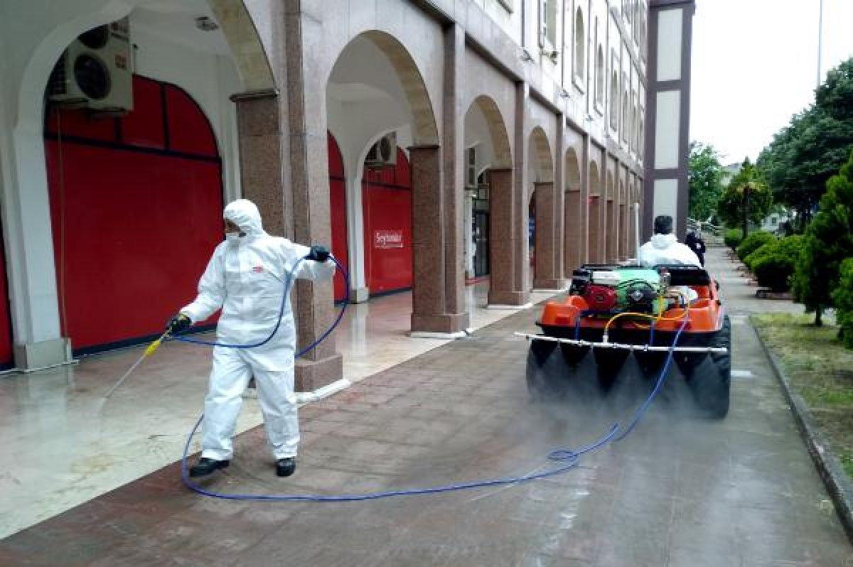 Bursa'da dezenfekte edilen camiler ibadete hazır