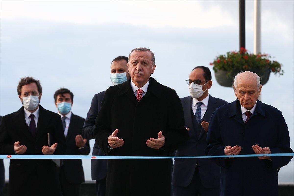 Demokrasi Adası açıldı