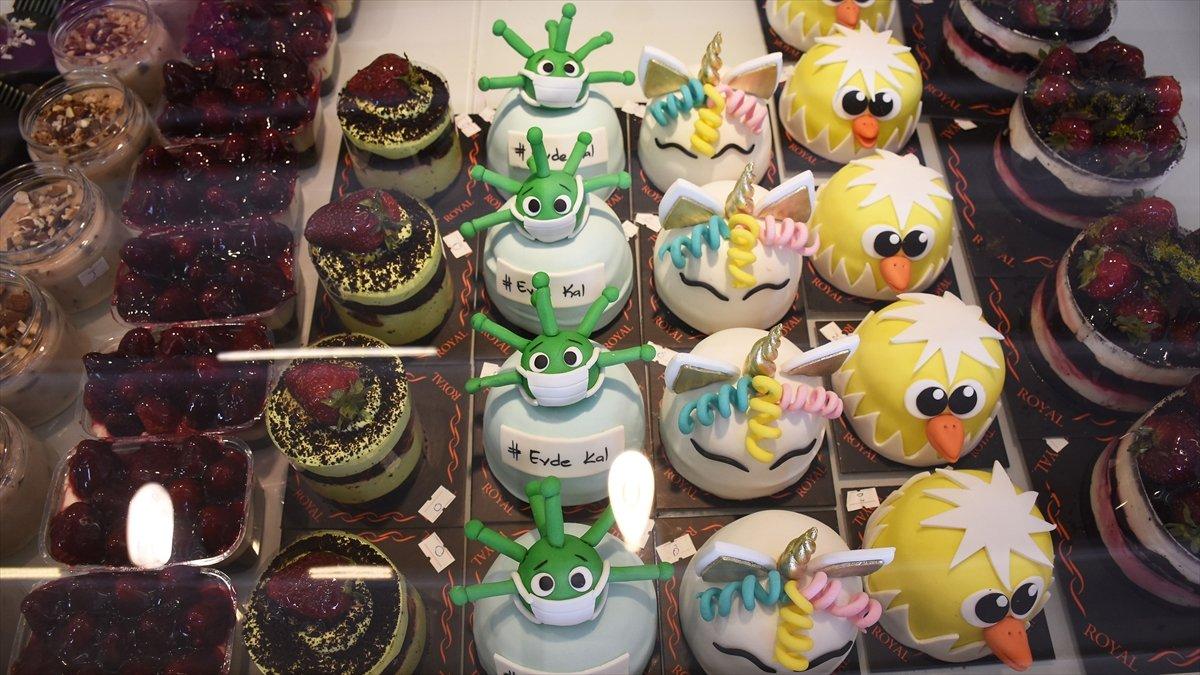 Çocuklara kooronavirüs önlemlerini 'tatlıyla' anlatıyor