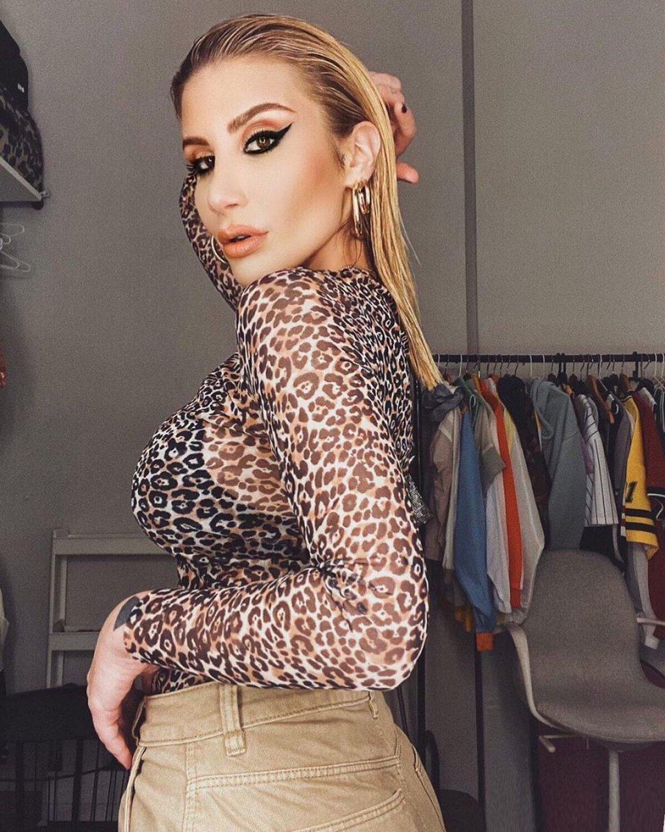 İrem Derici'ye para yağdı