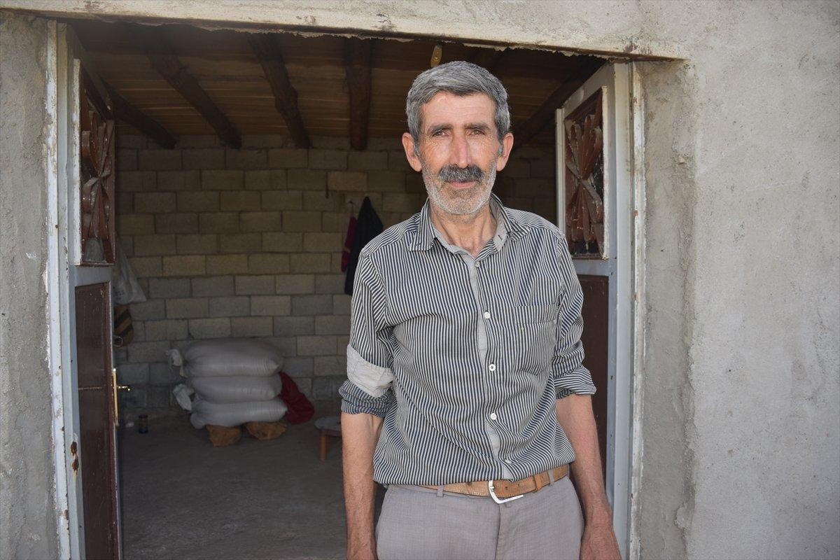 Yarım asırlık değirmen ile 7 çocuğunu okutuyor