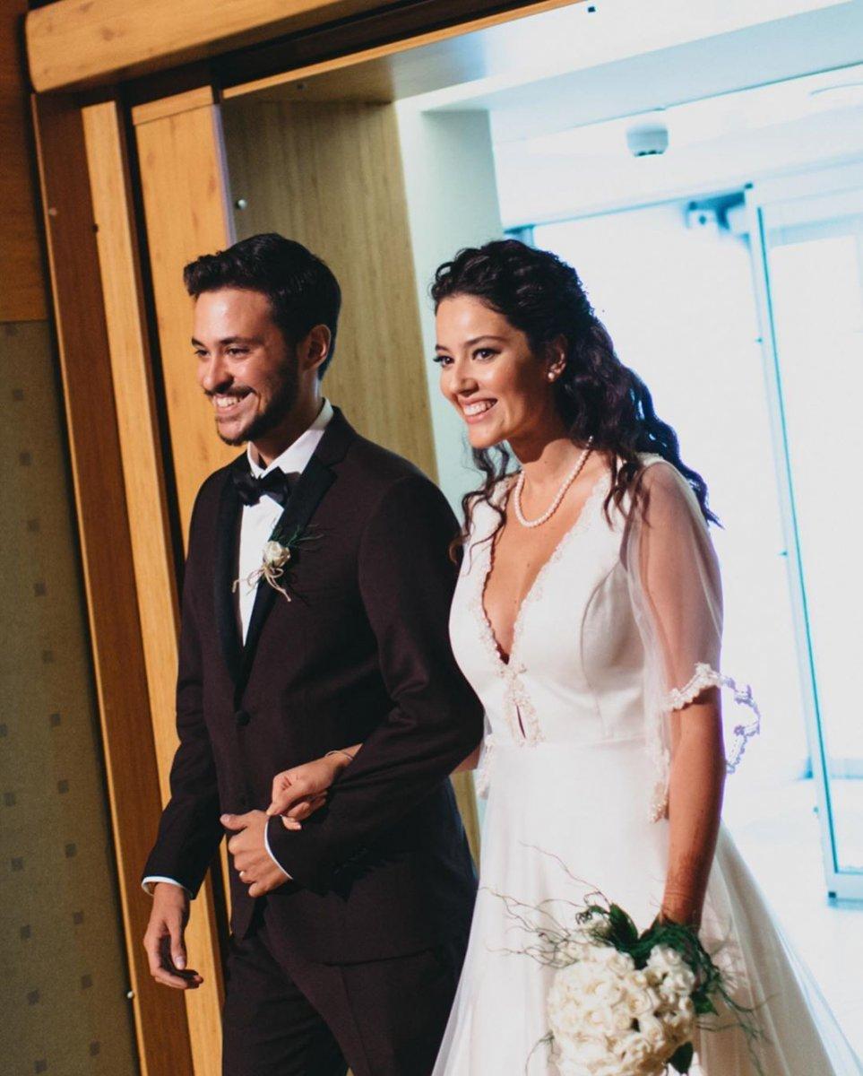 Pelin Akil'den duygusal mesaj