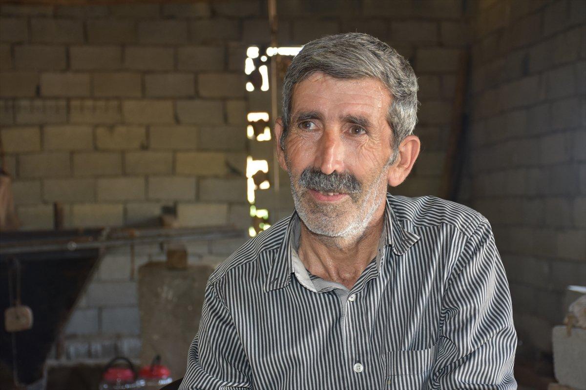 Yarım asırlık değirmen ile 7 çocuğunu okutuyor