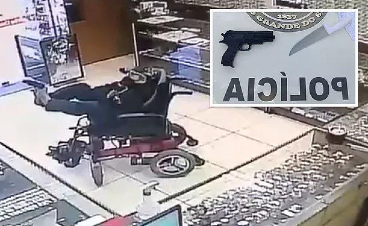 Ayağı ile silah çekerek soygun yapan engelli genç