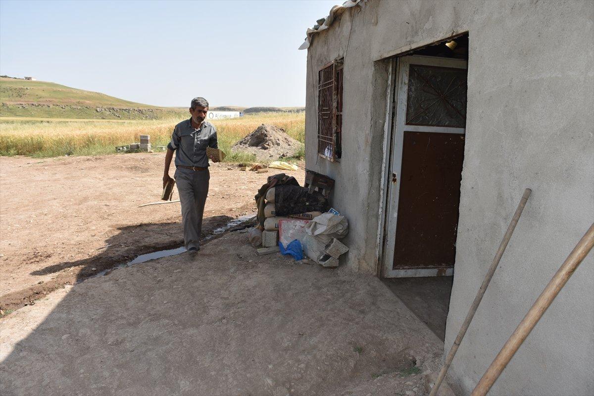 Yarım asırlık değirmen ile 7 çocuğunu okutuyor