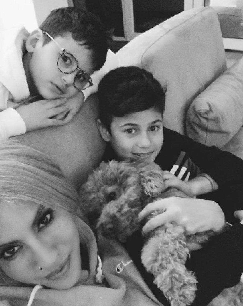 Çağla Şıkel, villasını satıyor