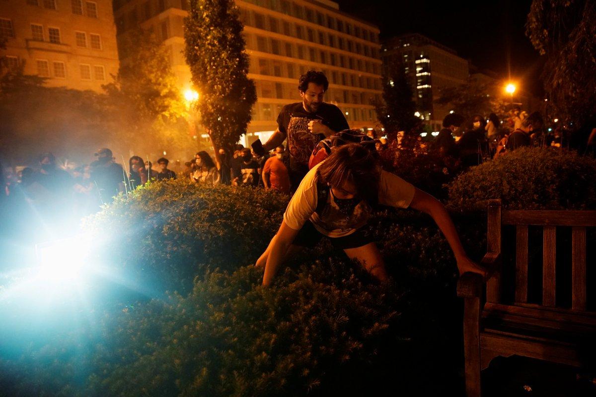 ABD'de polis şiddetine karşı protestolar büyüyor