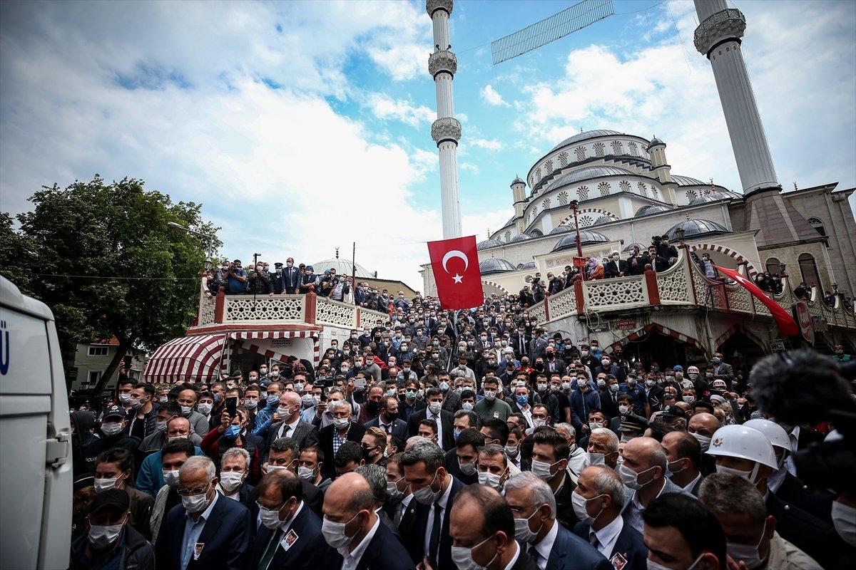 Şehit polis memuru Erman Özcan son yolculuğuna uğurlandı