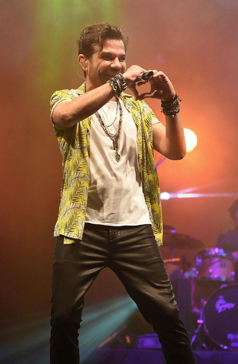 Sıla'dan Kenan Doğulu'ya sürpriz hediye