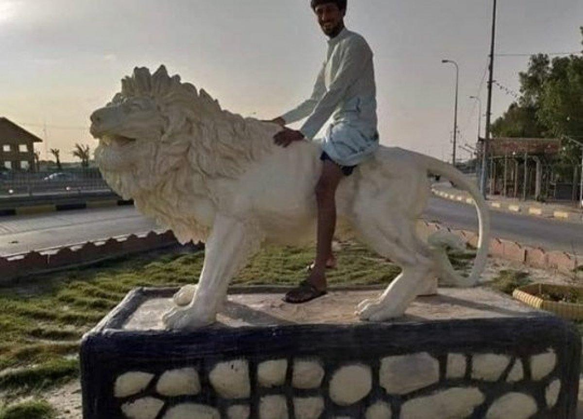 Necef Belediyesi'nden aslan heykeli açıklaması