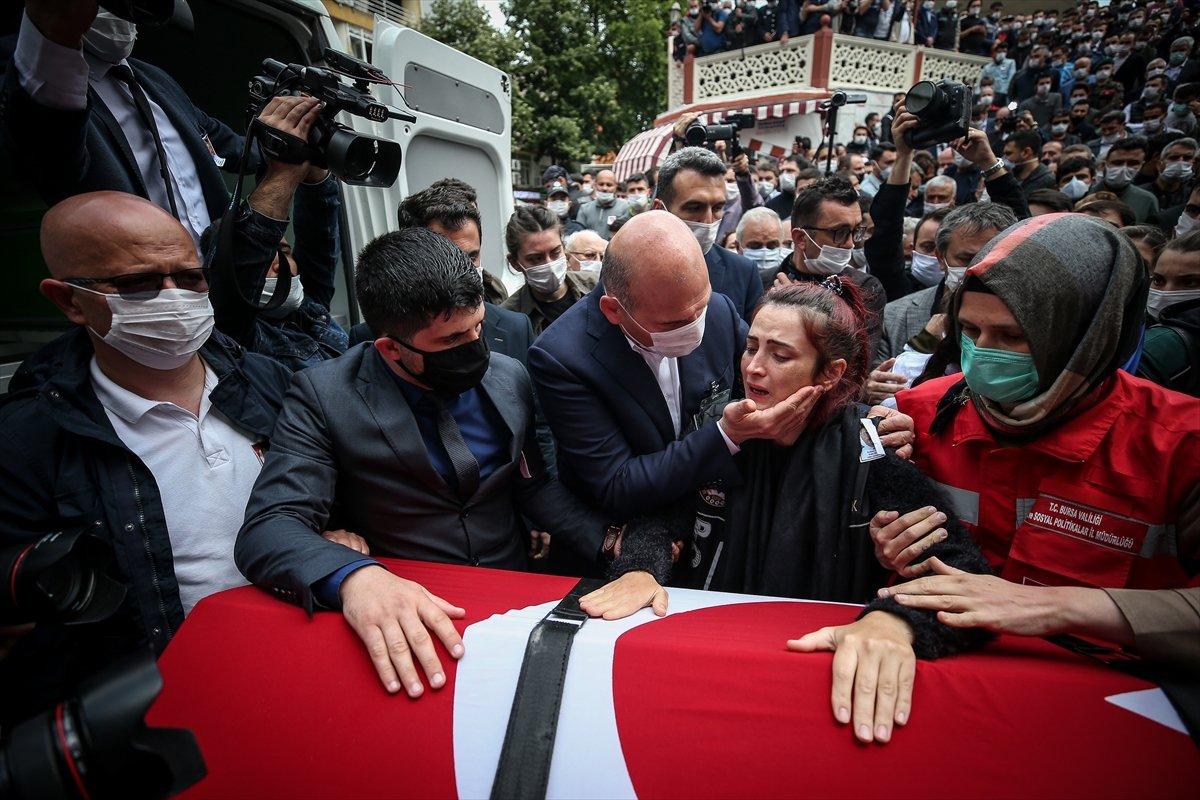 Şehit polis memuru Erman Özcan son yolculuğuna uğurlandı