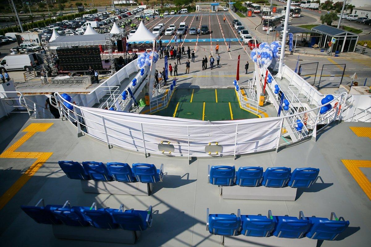 Fethi Sekin'in isminin verildiği feribot denize indirildi