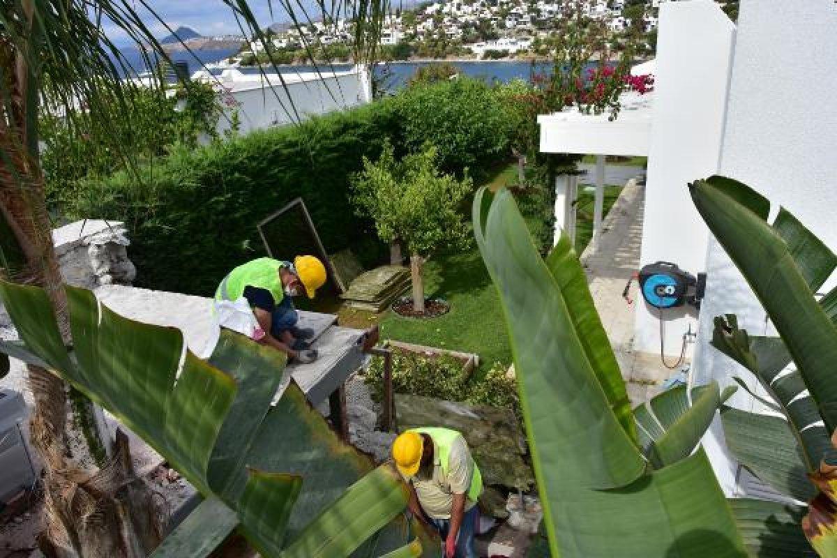 Yılmaz Özdil'in villasındaki yıkım sürüyor