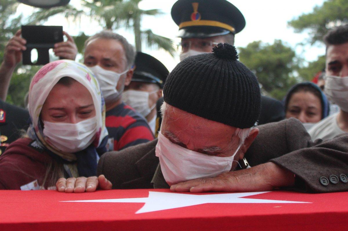 Şehit Celal Özcan son yolculuğuna uğurlandı