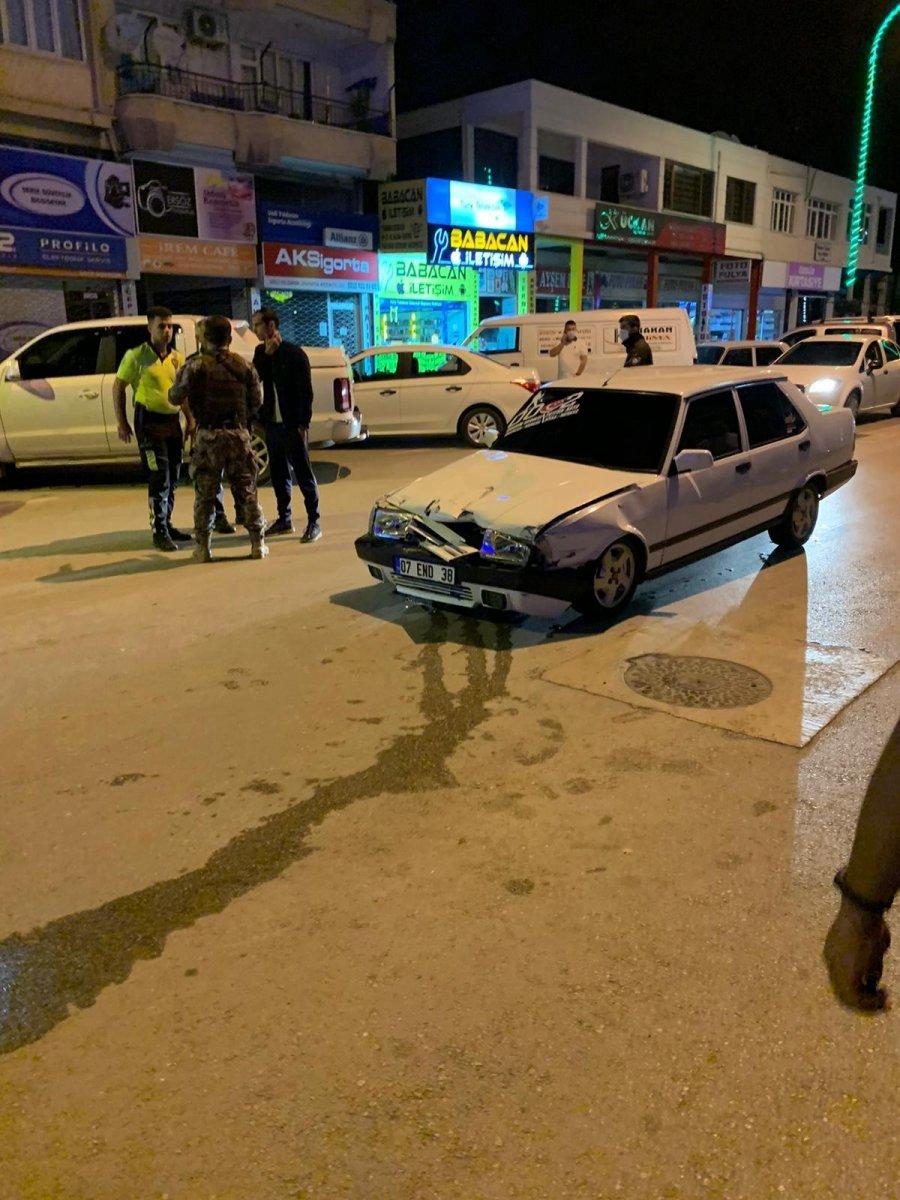 Antalya'da kaçarken polise çarpan şahıs, yakalandı