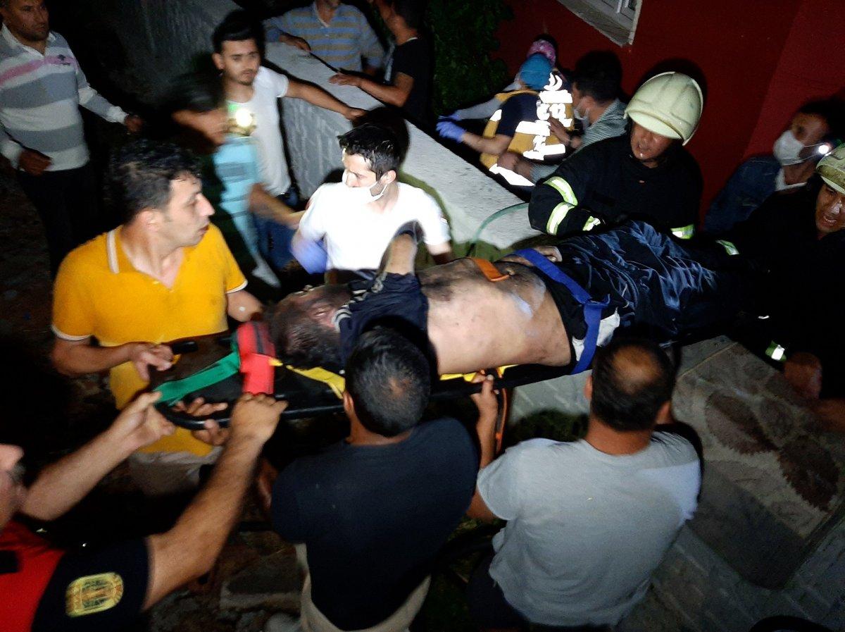 Muğla'da kendini içeri kilitleyip, evi ateşe verdi