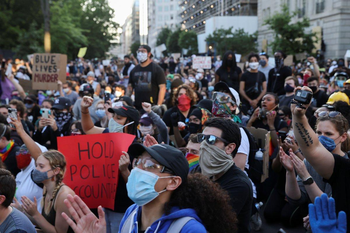 Floyd protestoları, ikinci korona dalgasını başlatabilir