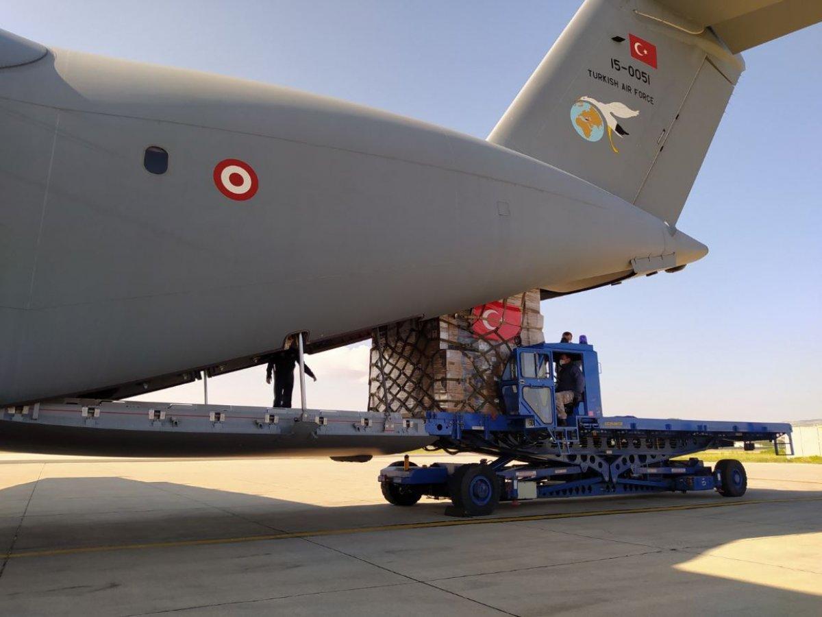 Türkiye'den Nijer'e tıbbi malzeme yardımı
