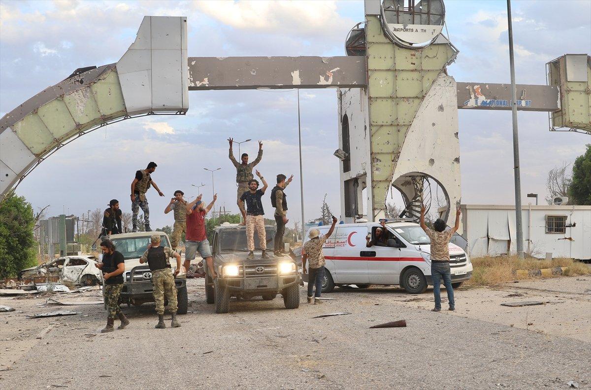 Libya Başbakanı, Hafter'in kandırdığı gençlere seslendi