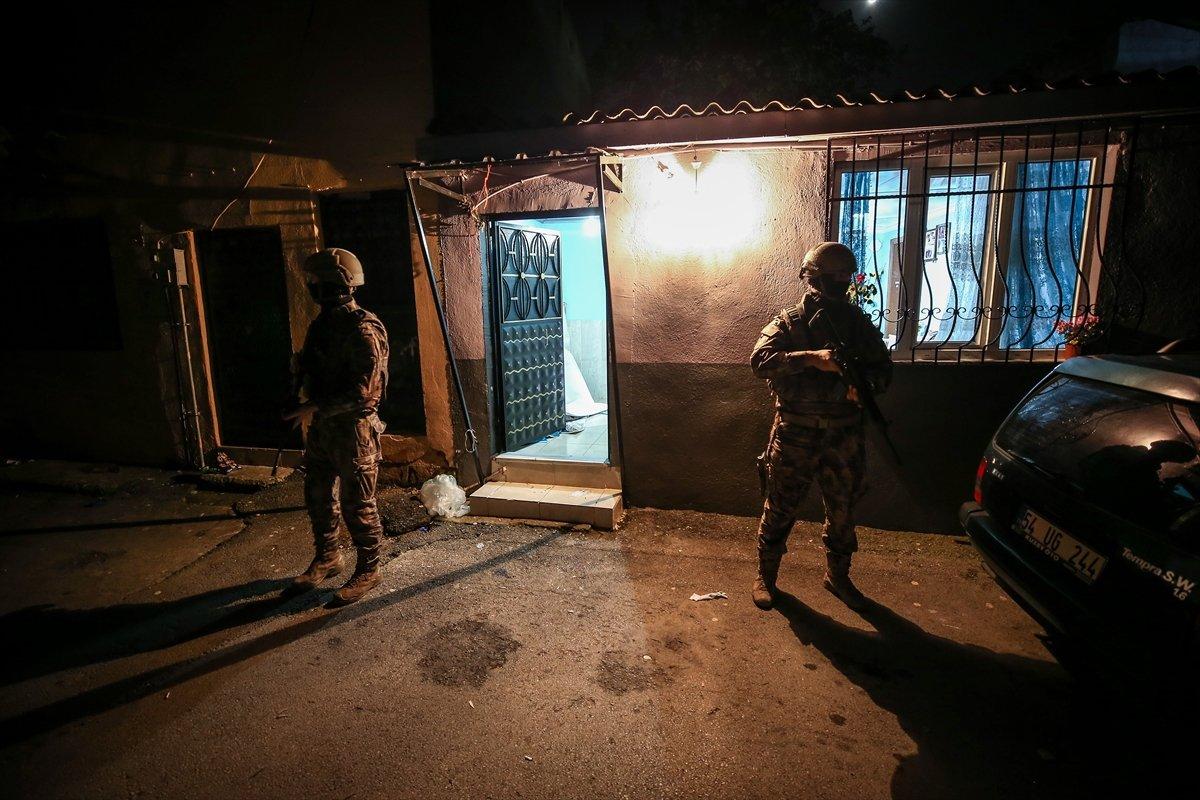 Bursa'da 2 bin 500 polisten asayiş operasyonu